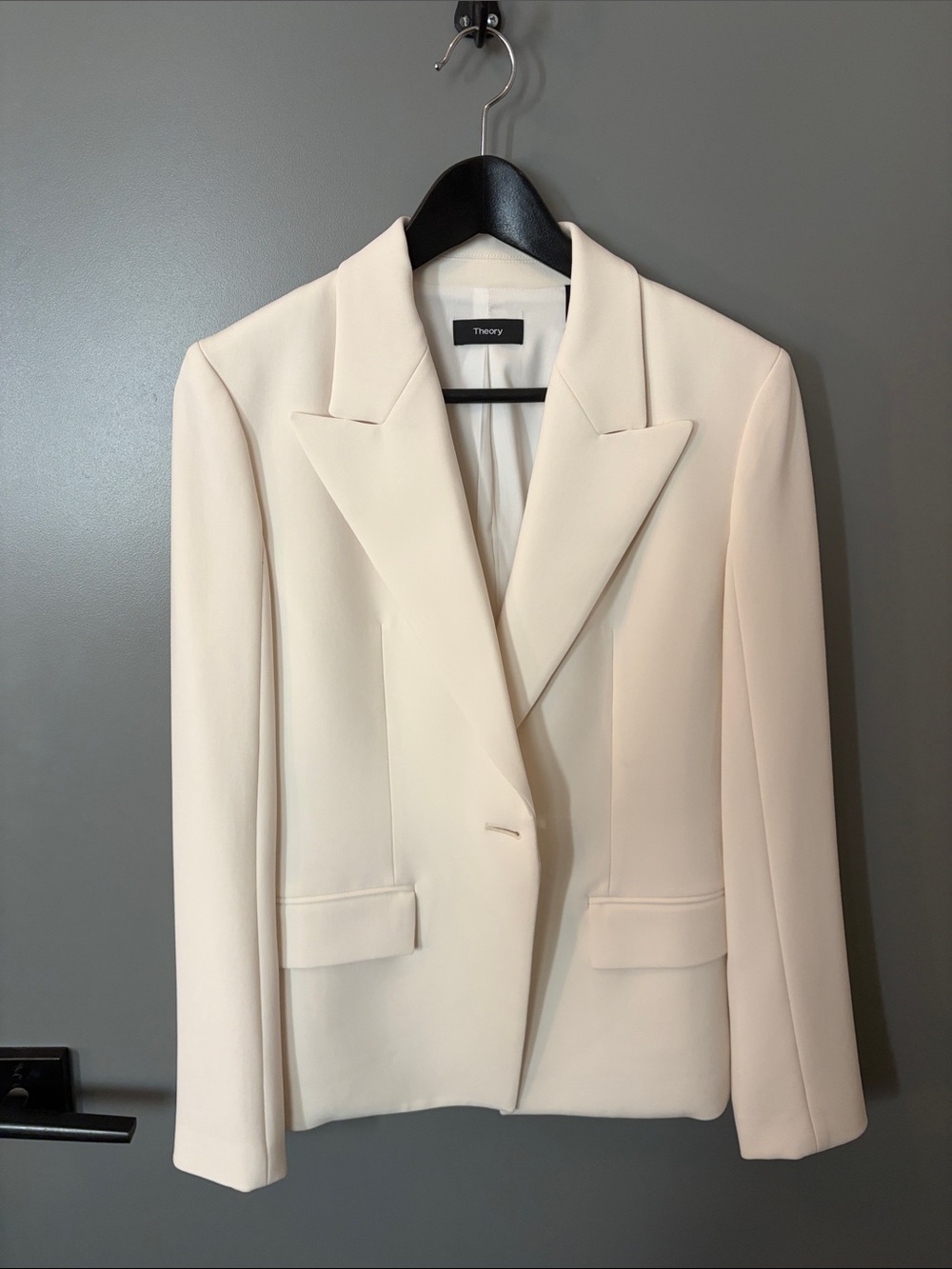Theory Cream Single-Button Blazer
